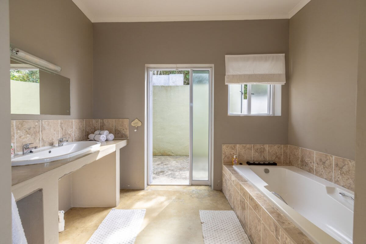 Bathroom - Double Sink